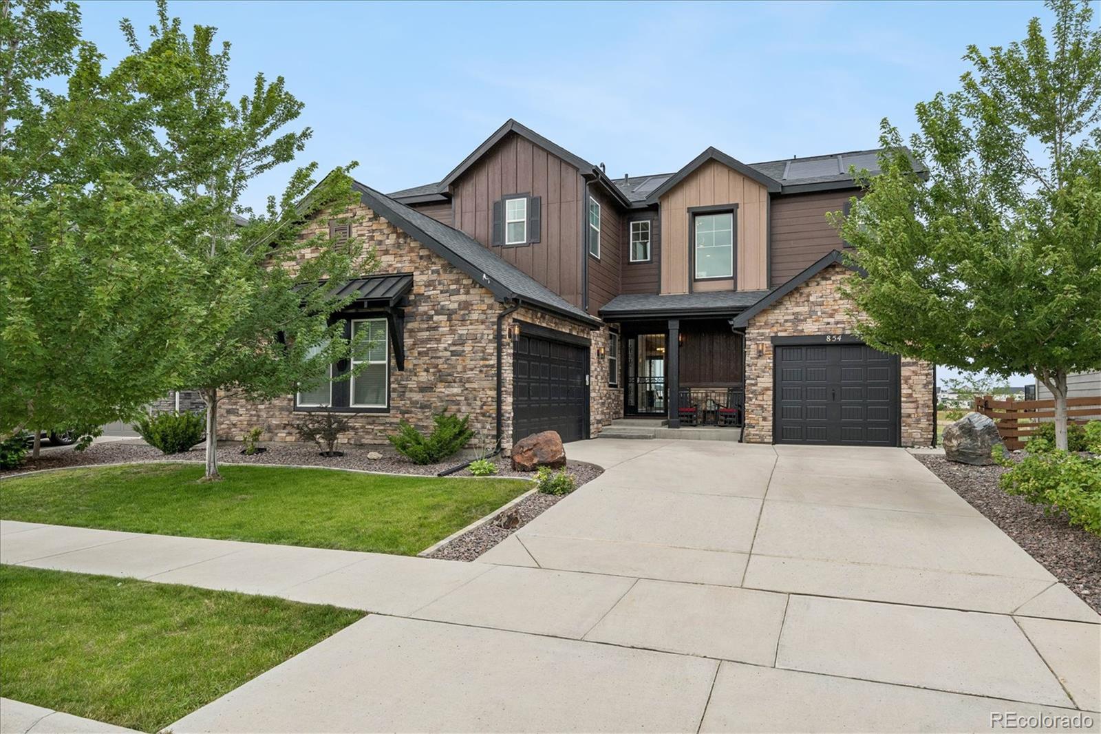 854 Flora View Drive