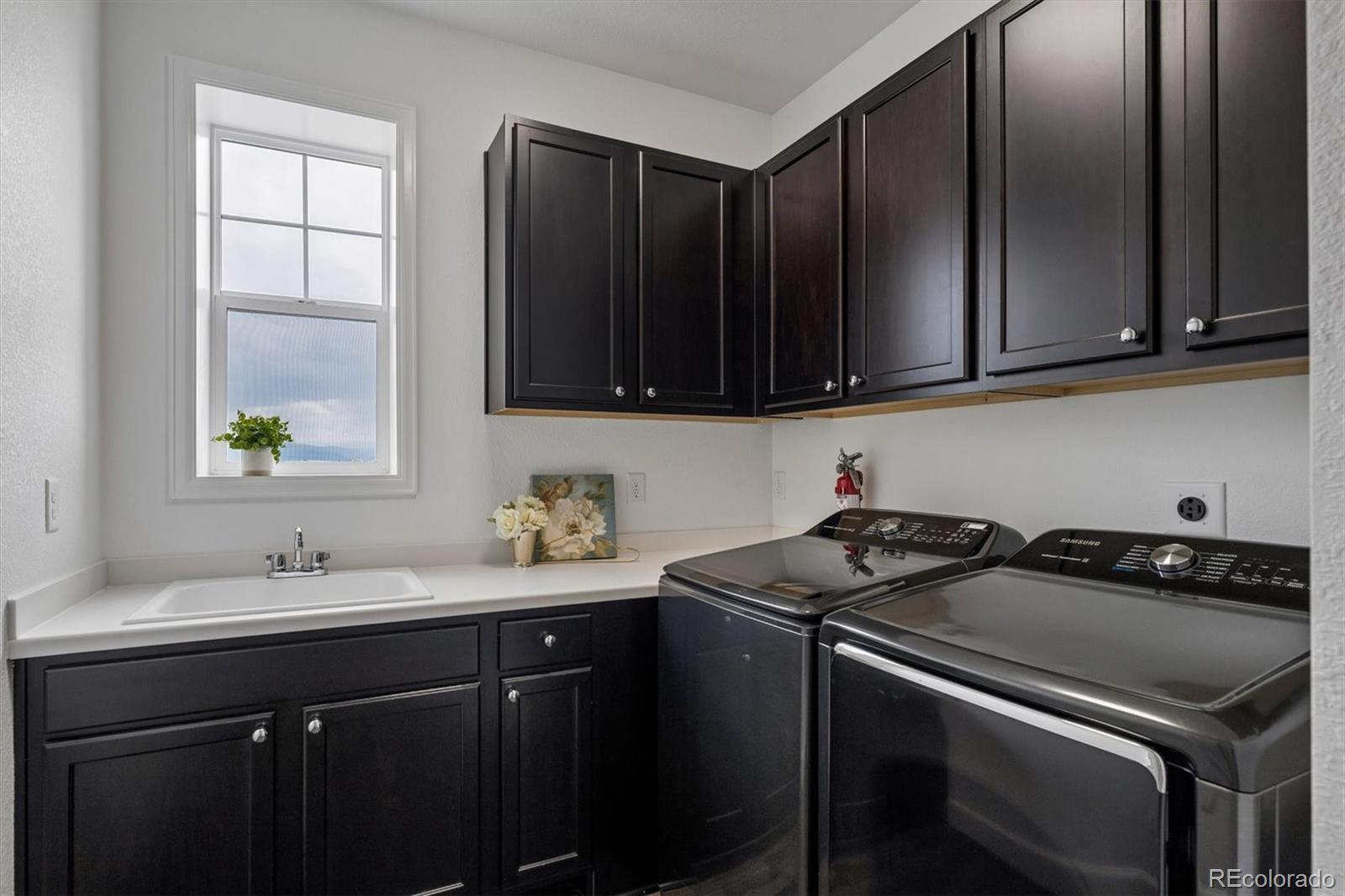 854 Flora View Drive