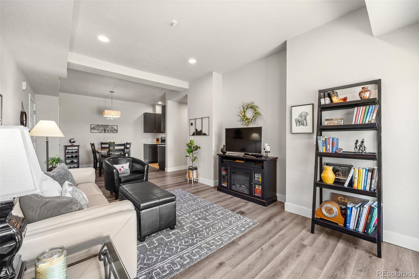 1401 W 85th Avenue Unit: B101