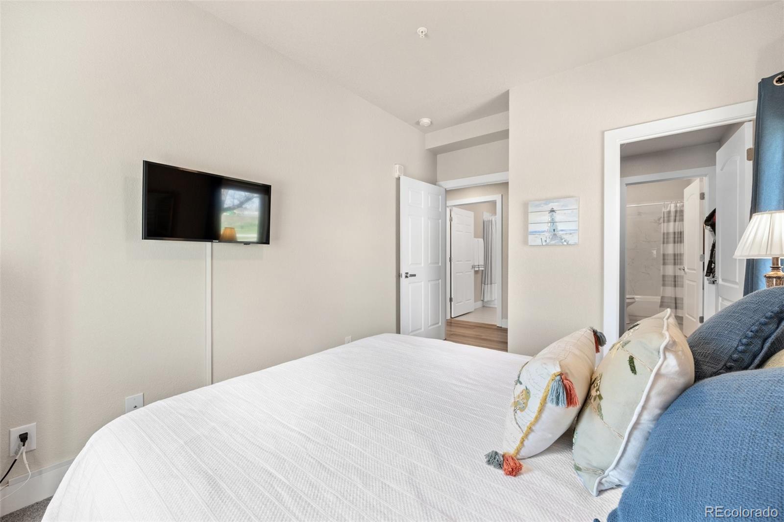 1401 W 85th Avenue Unit: B101