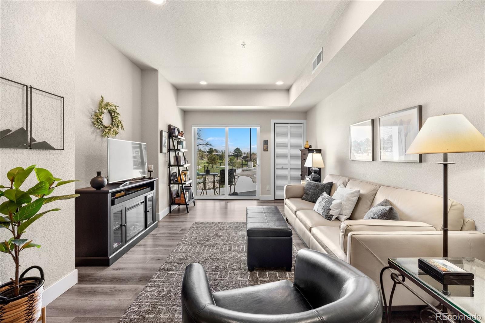 1401 W 85th Avenue Unit: B101