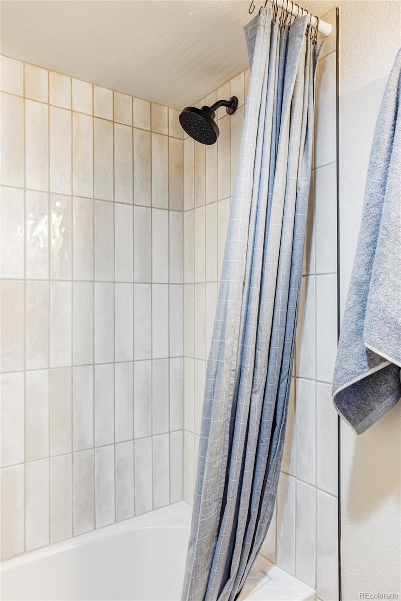 1952 S Franklin Street