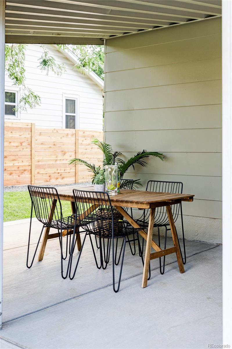 1952 S Franklin Street