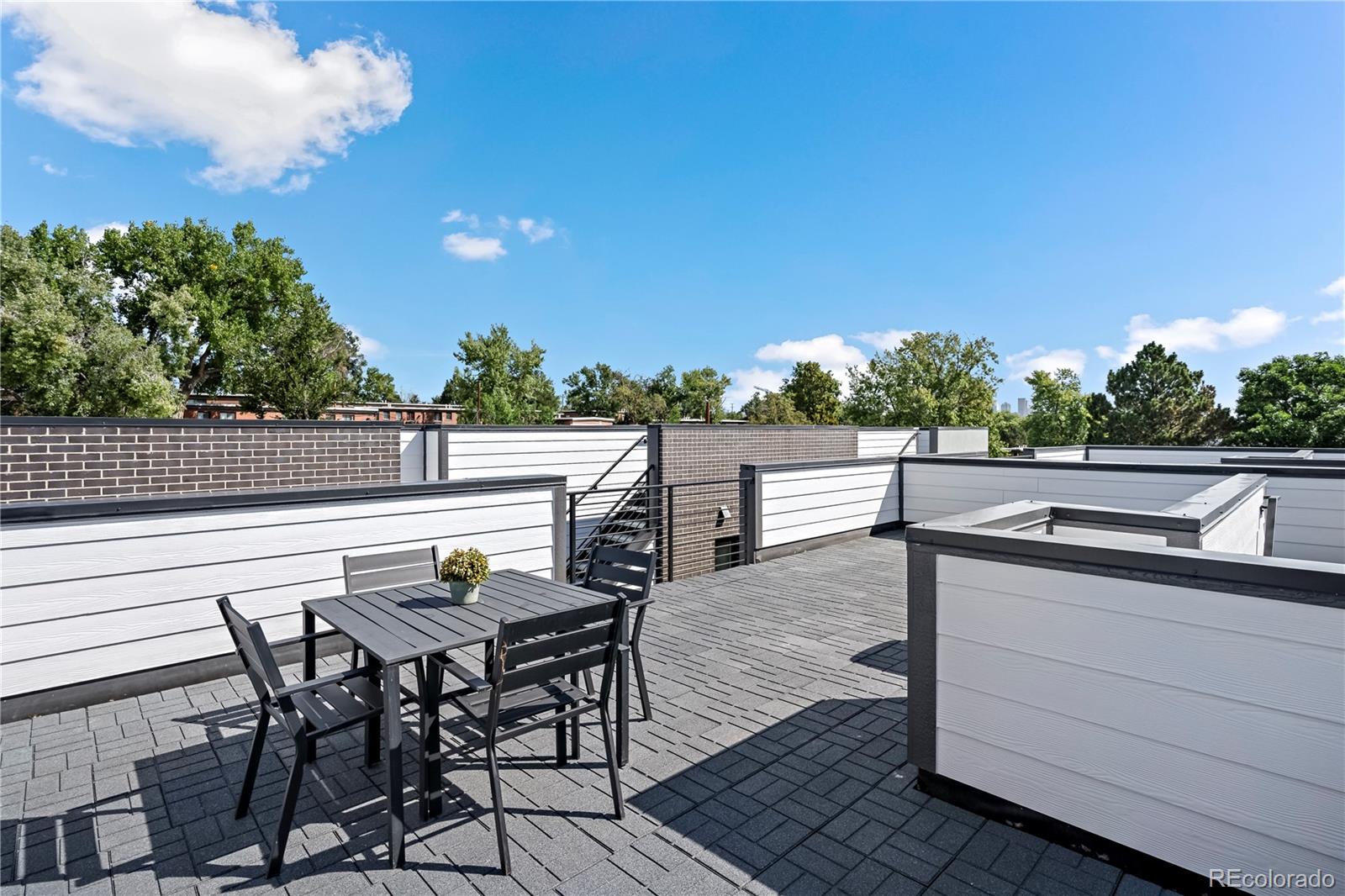 1290 N Newton Street Unit: 1