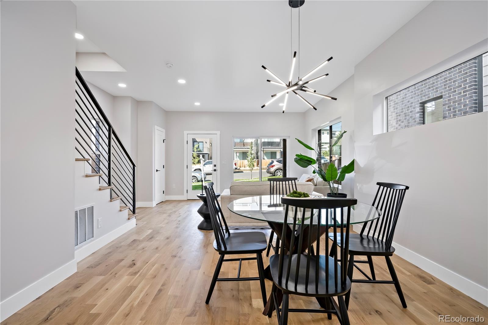 1290 N Newton Street Unit: 1