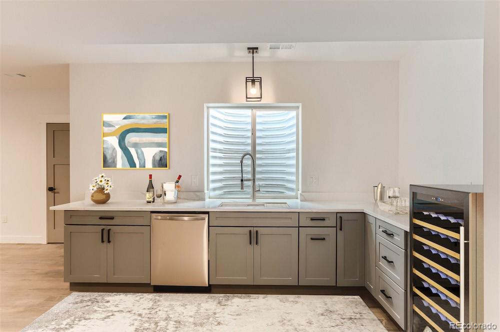 9460 Meadow Farms Drive