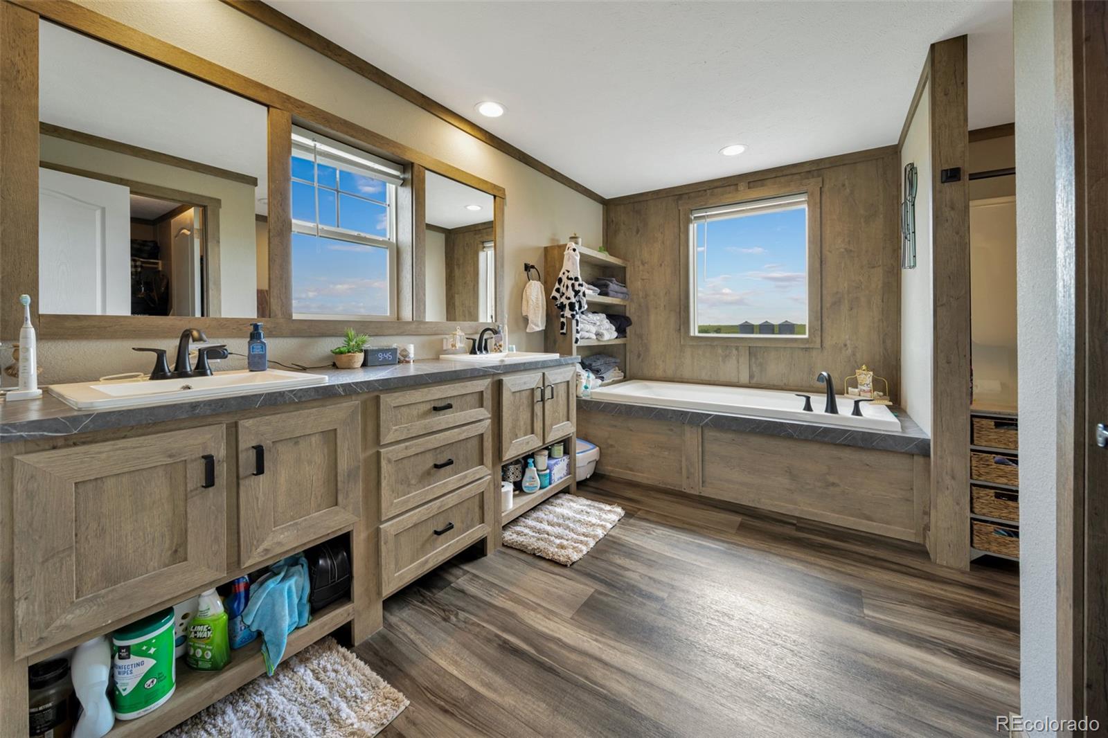 4255 S County Road 185