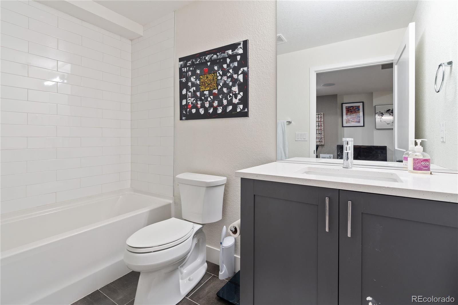 2851 W 23rd Avenue Unit: 1