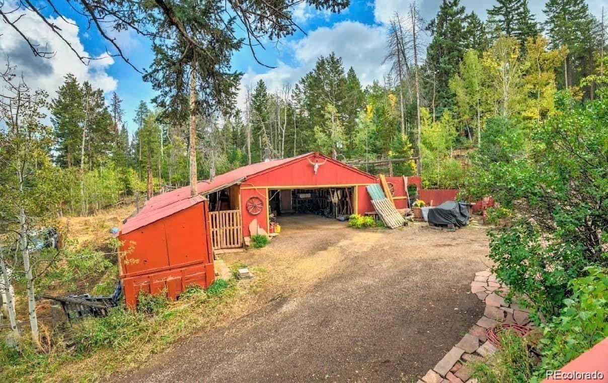 19424 Silver Ranch Road