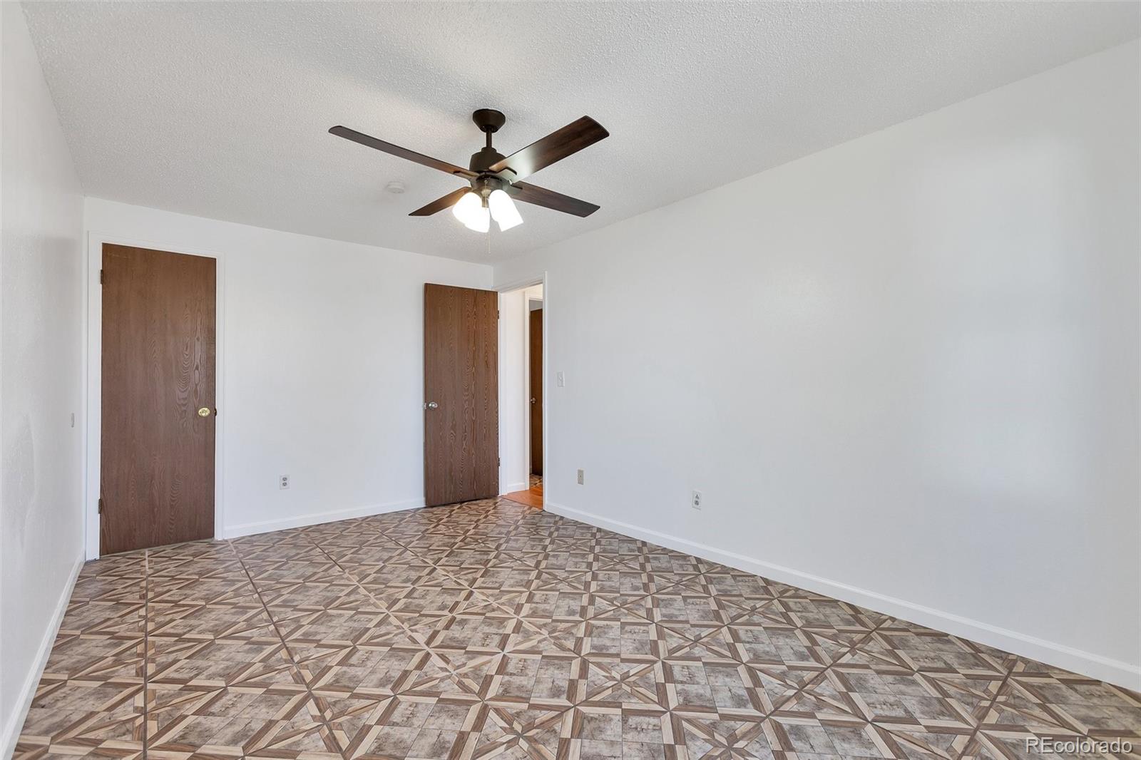 260 Hancock Way