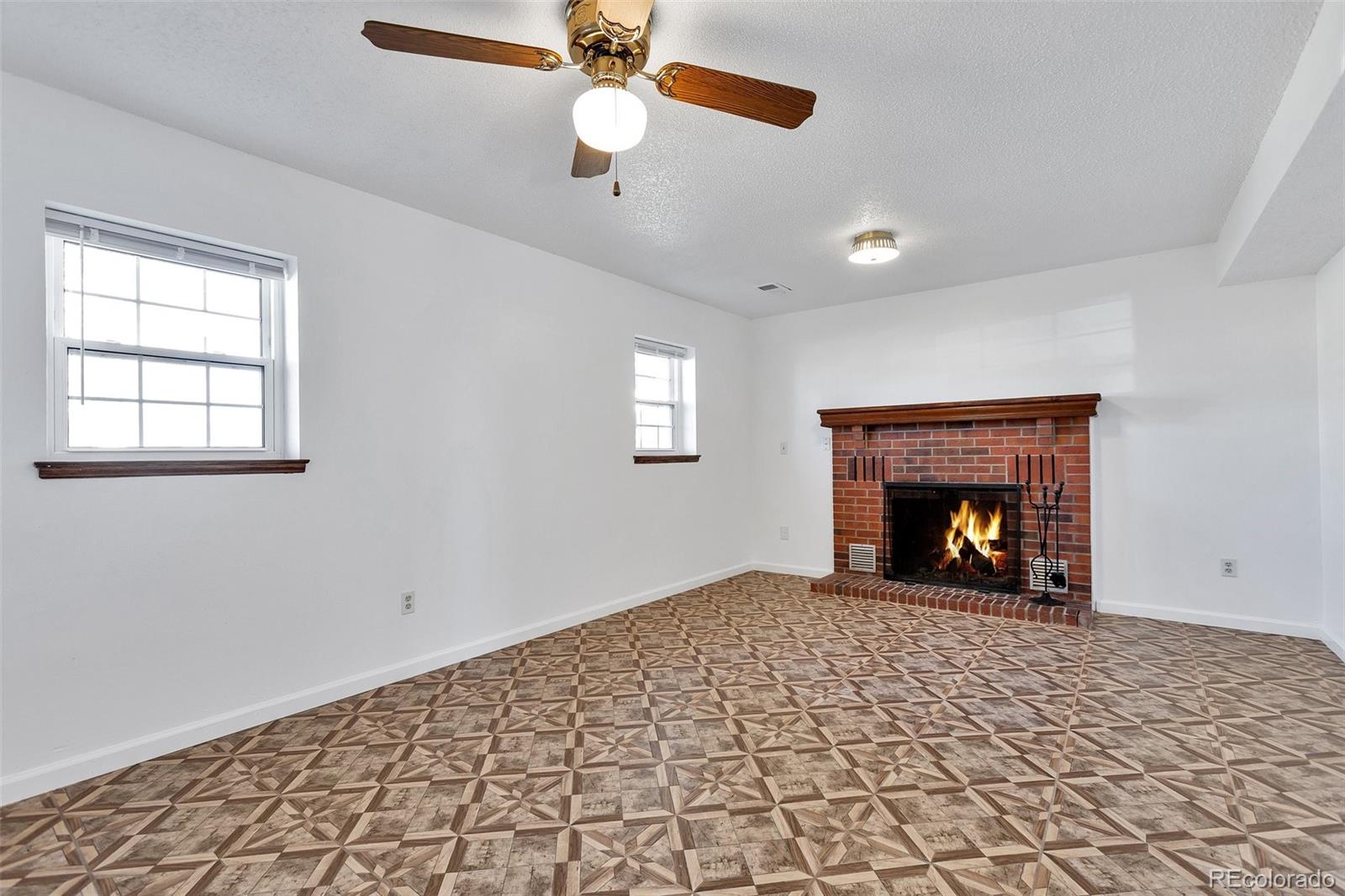 260 Hancock Way
