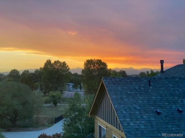 1353 Armstrong Drive