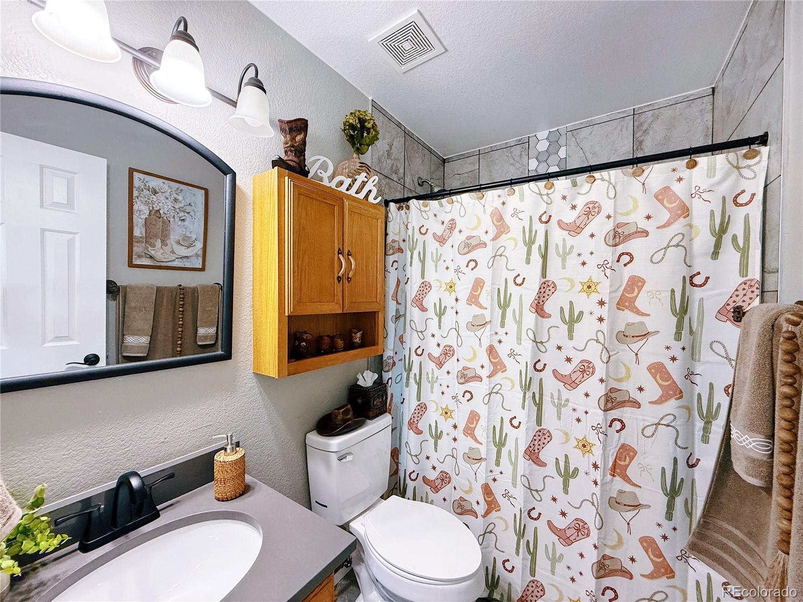 55657 E Apache Place