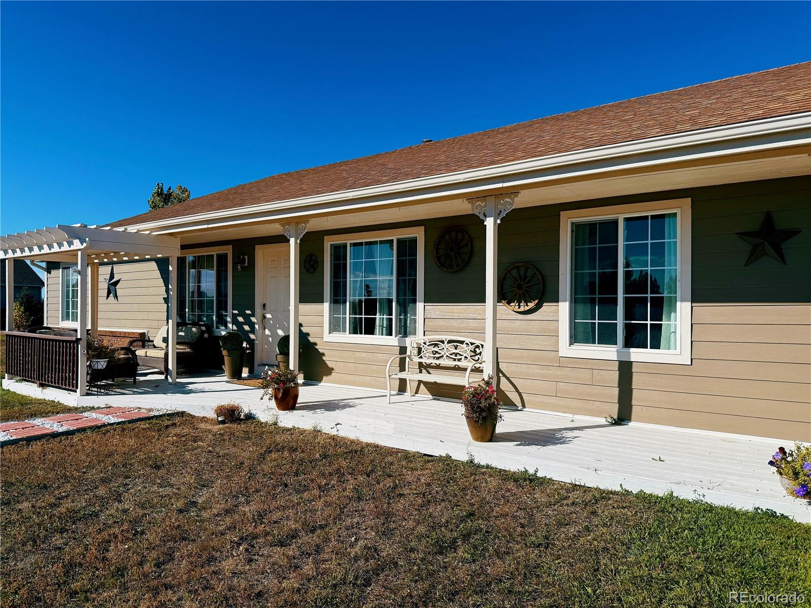 55657 E Apache Place