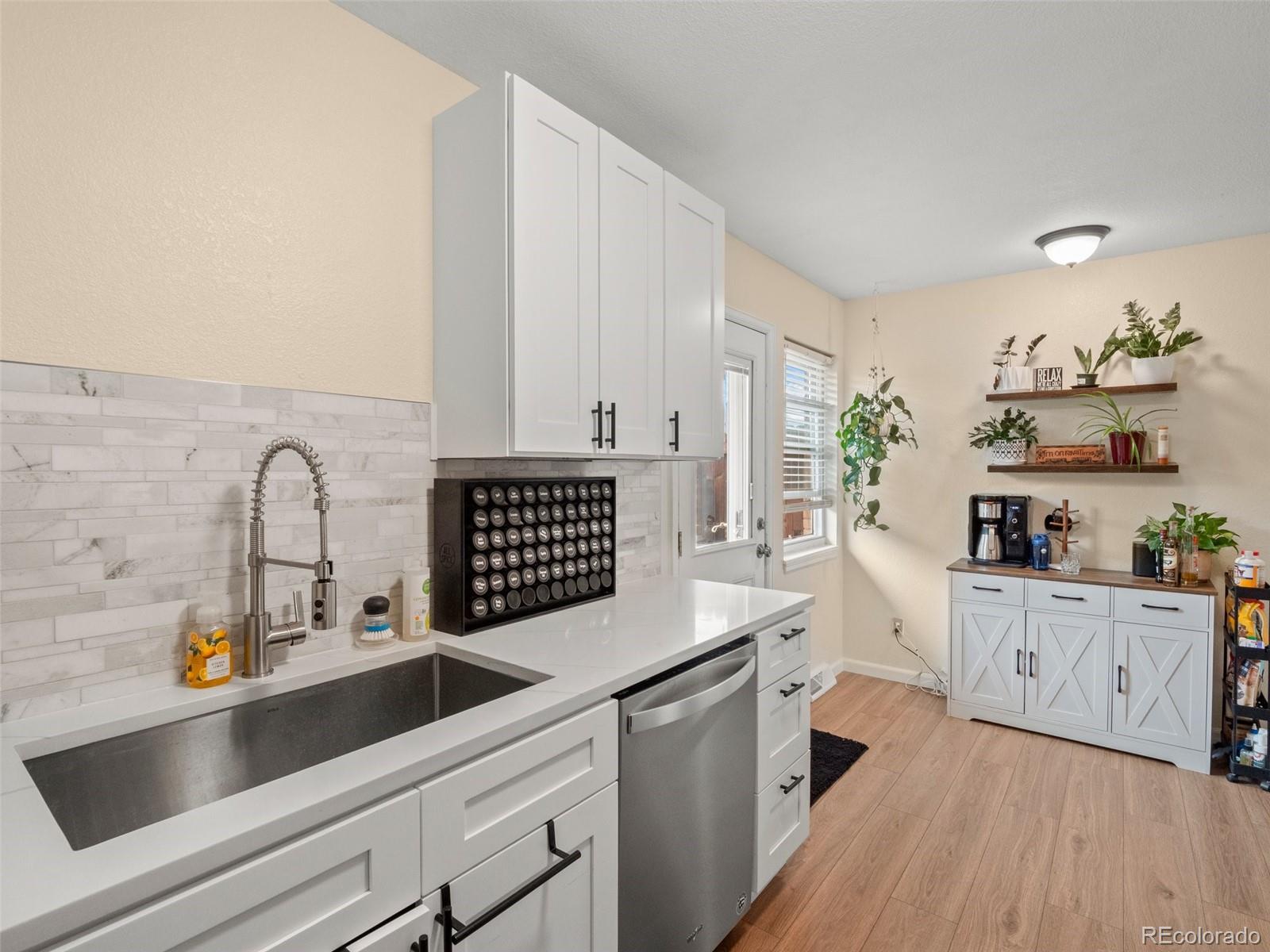 1517 S Owens Street Unit: 9