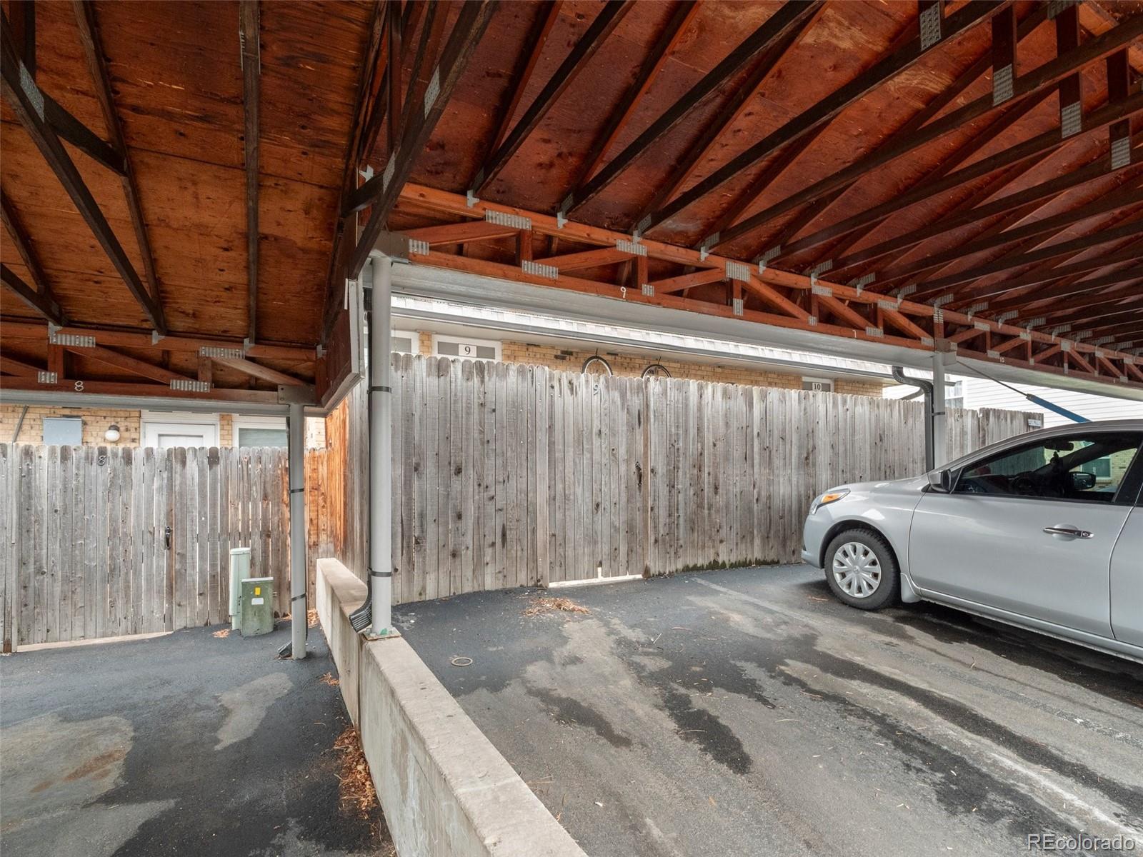 1517 S Owens Street Unit: 9