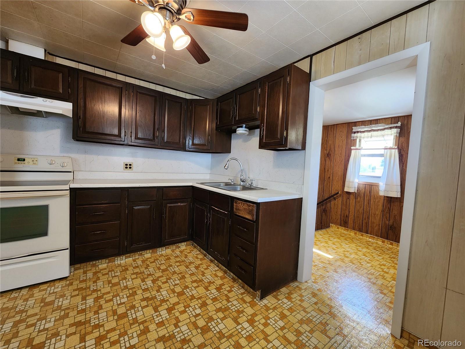 724 N 4th Street
