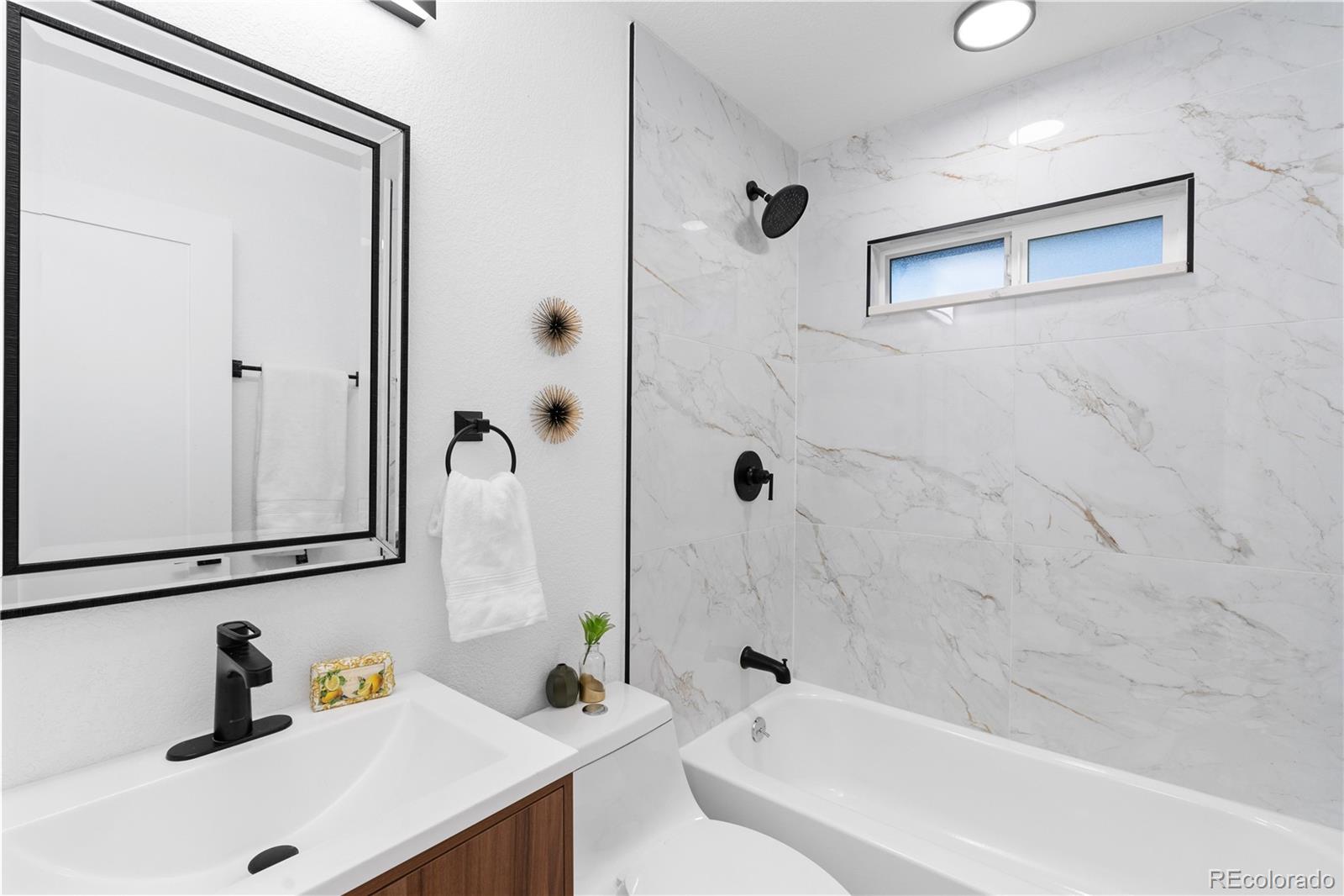 1632 S Quitman Street