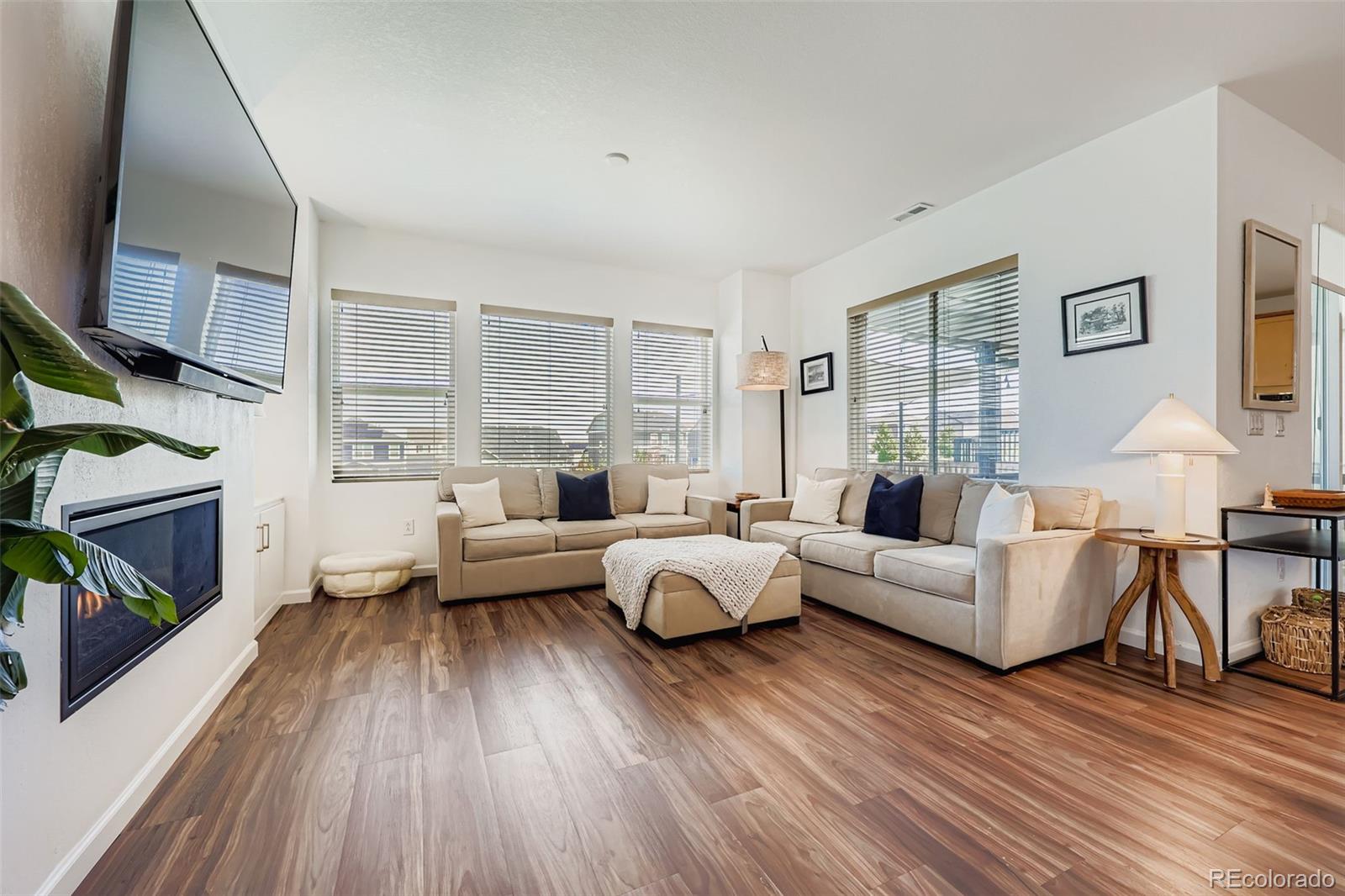 17243 Birds Foot Trail