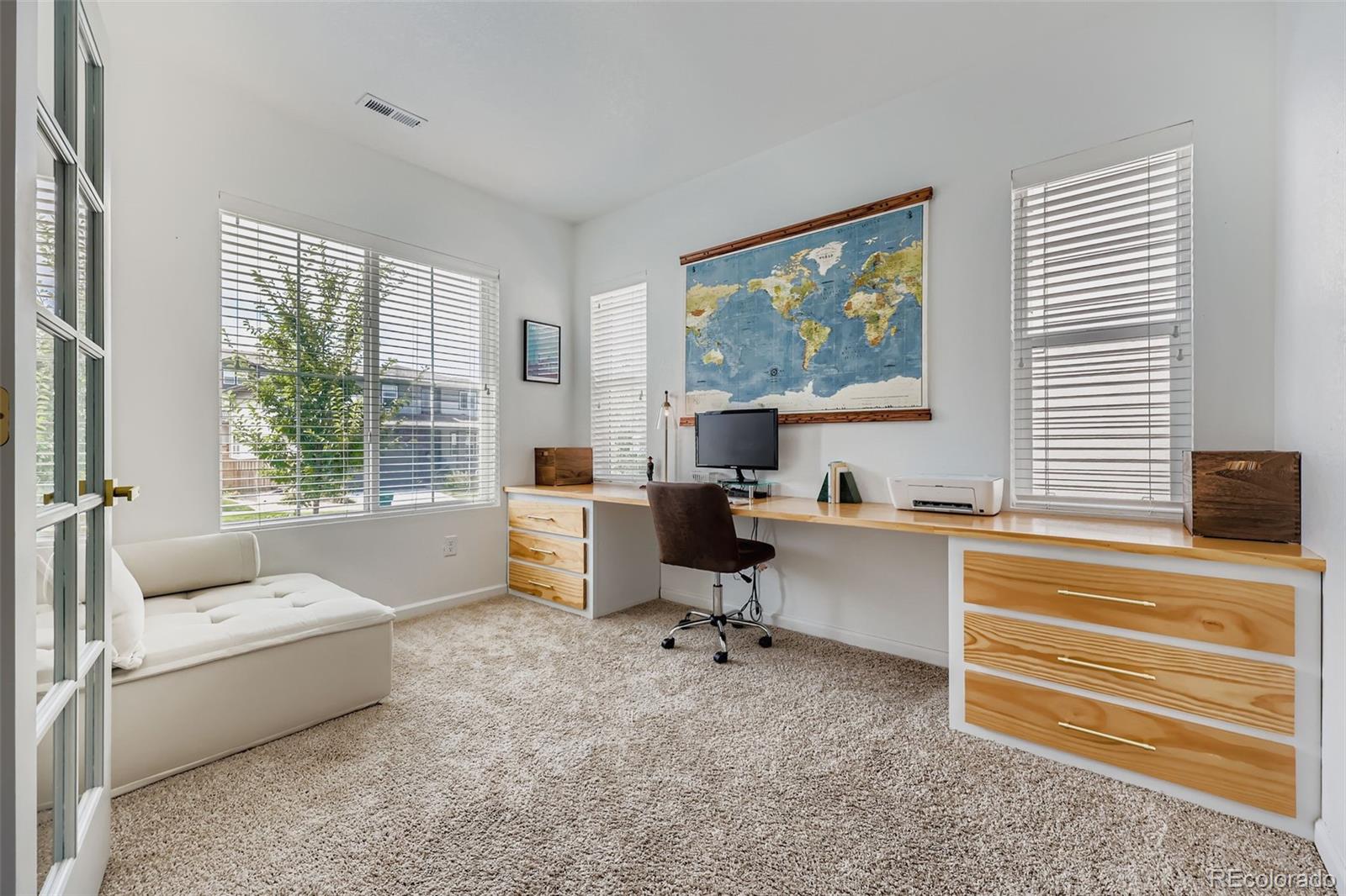 17243 Birds Foot Trail