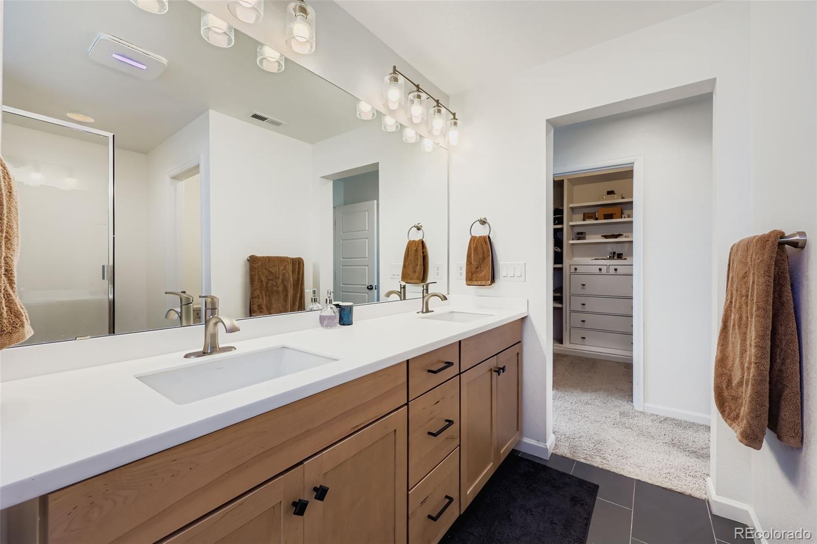 17243 Birds Foot Trail