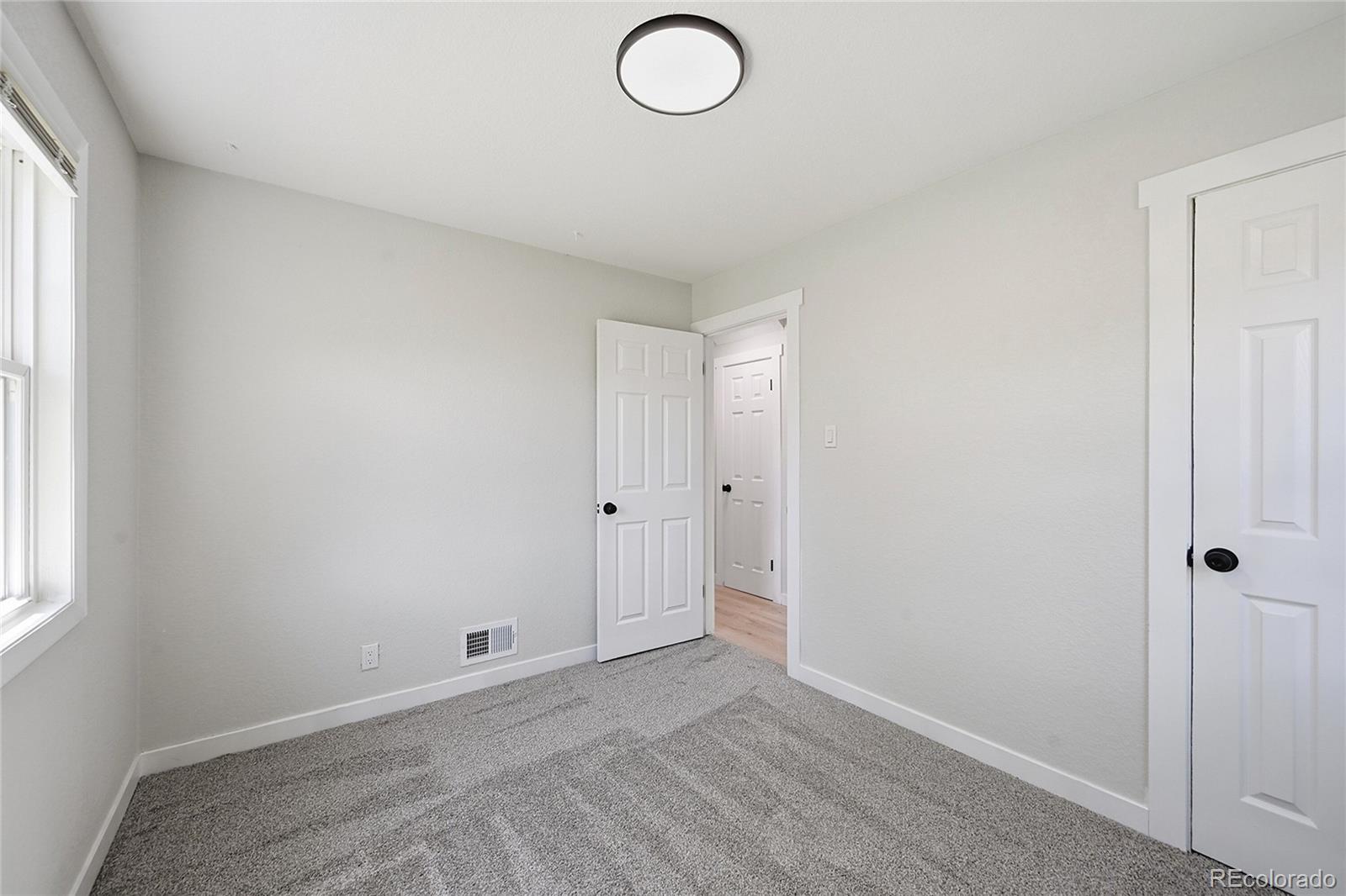 2520 S Hazel Court