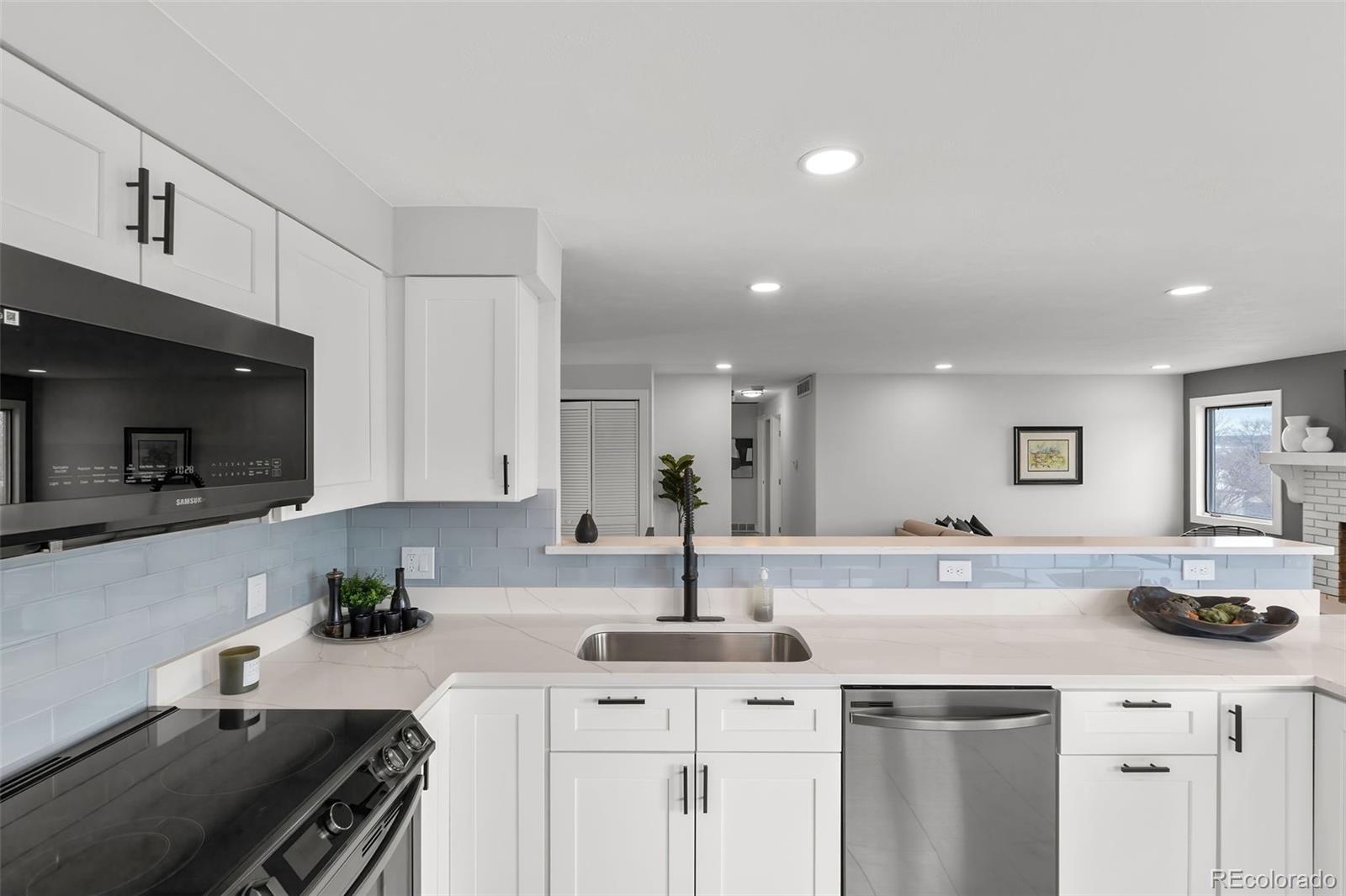 6650 W 112th Place