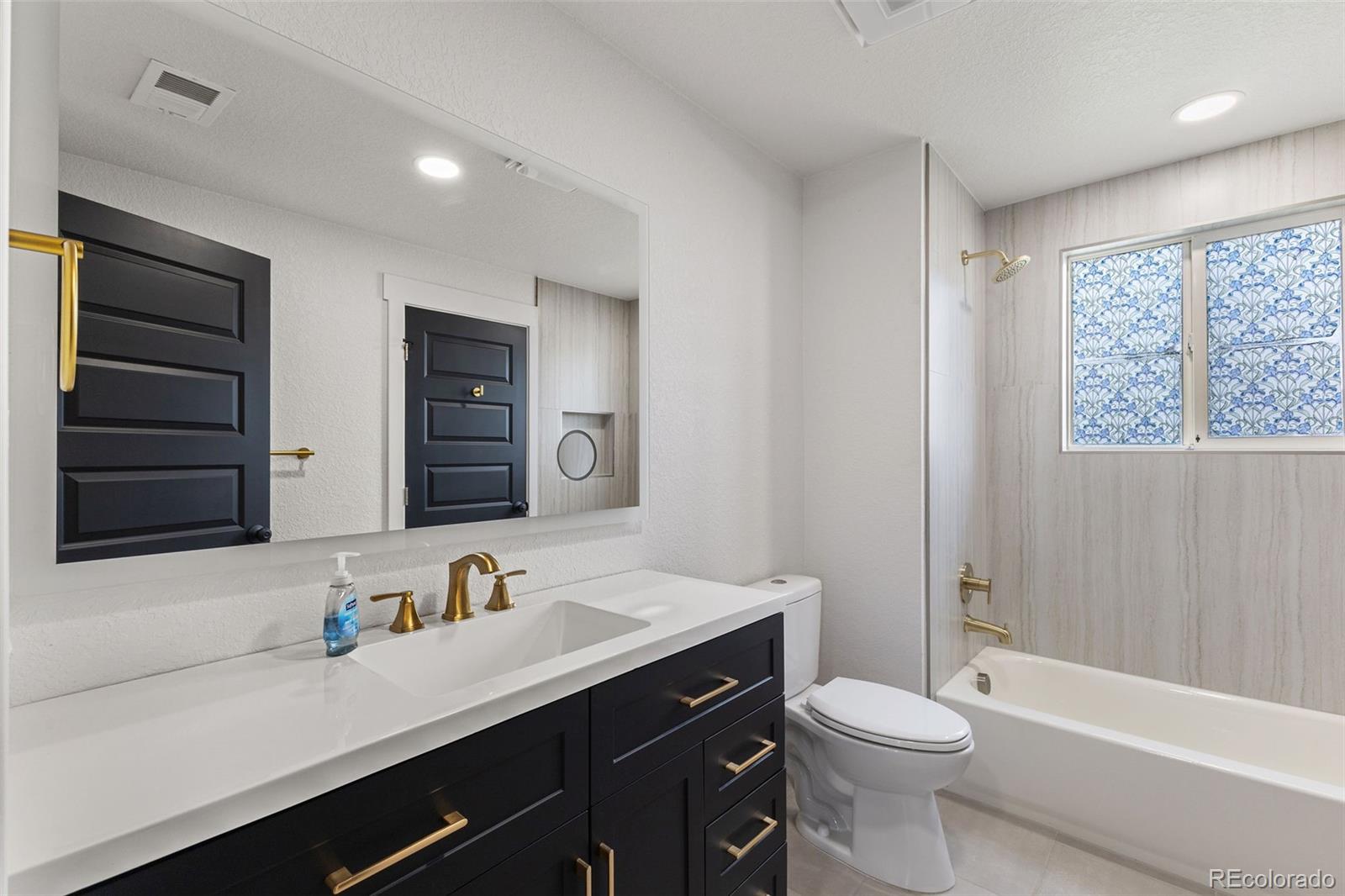 18396 E Mexico Place