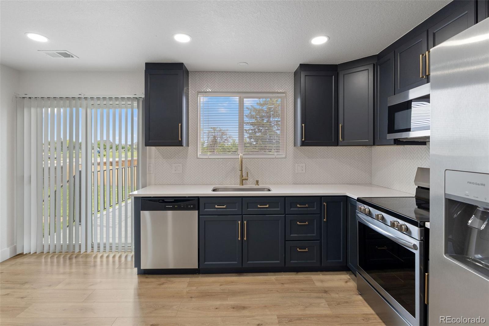 18396 E Mexico Place