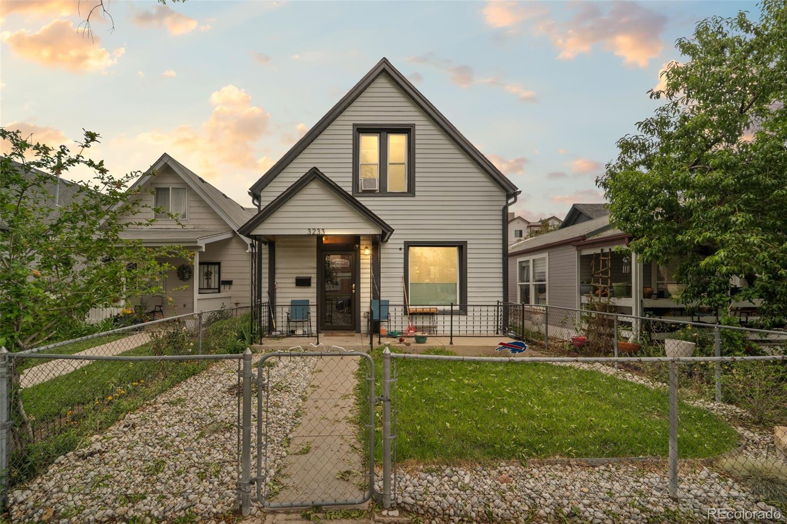 3233 N Marion Street