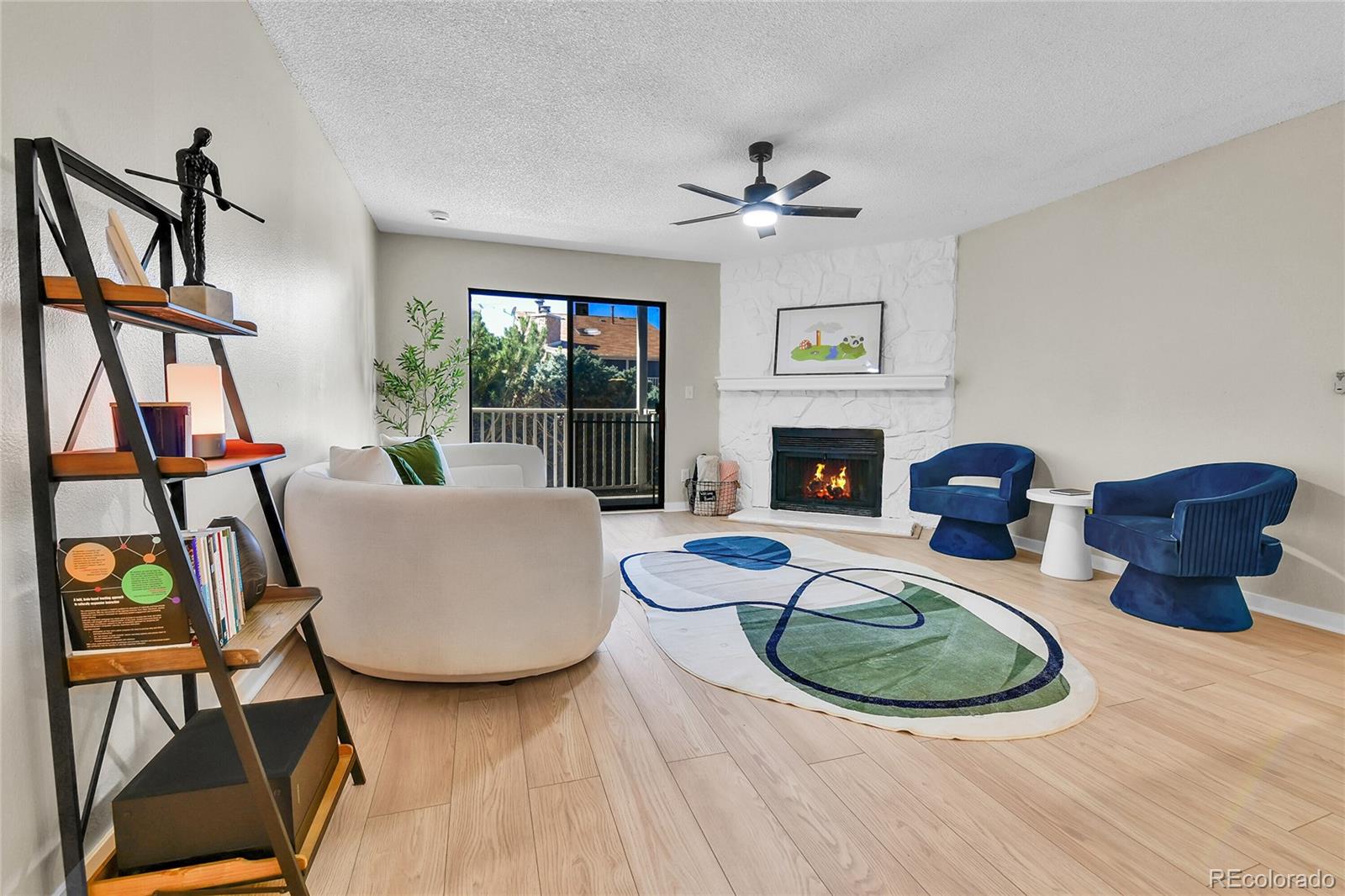 906 S Walden Street Unit: 104