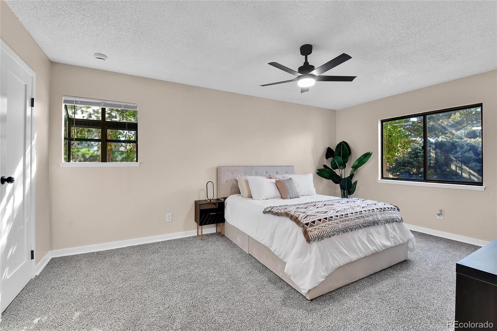 906 S Walden Street Unit: 104