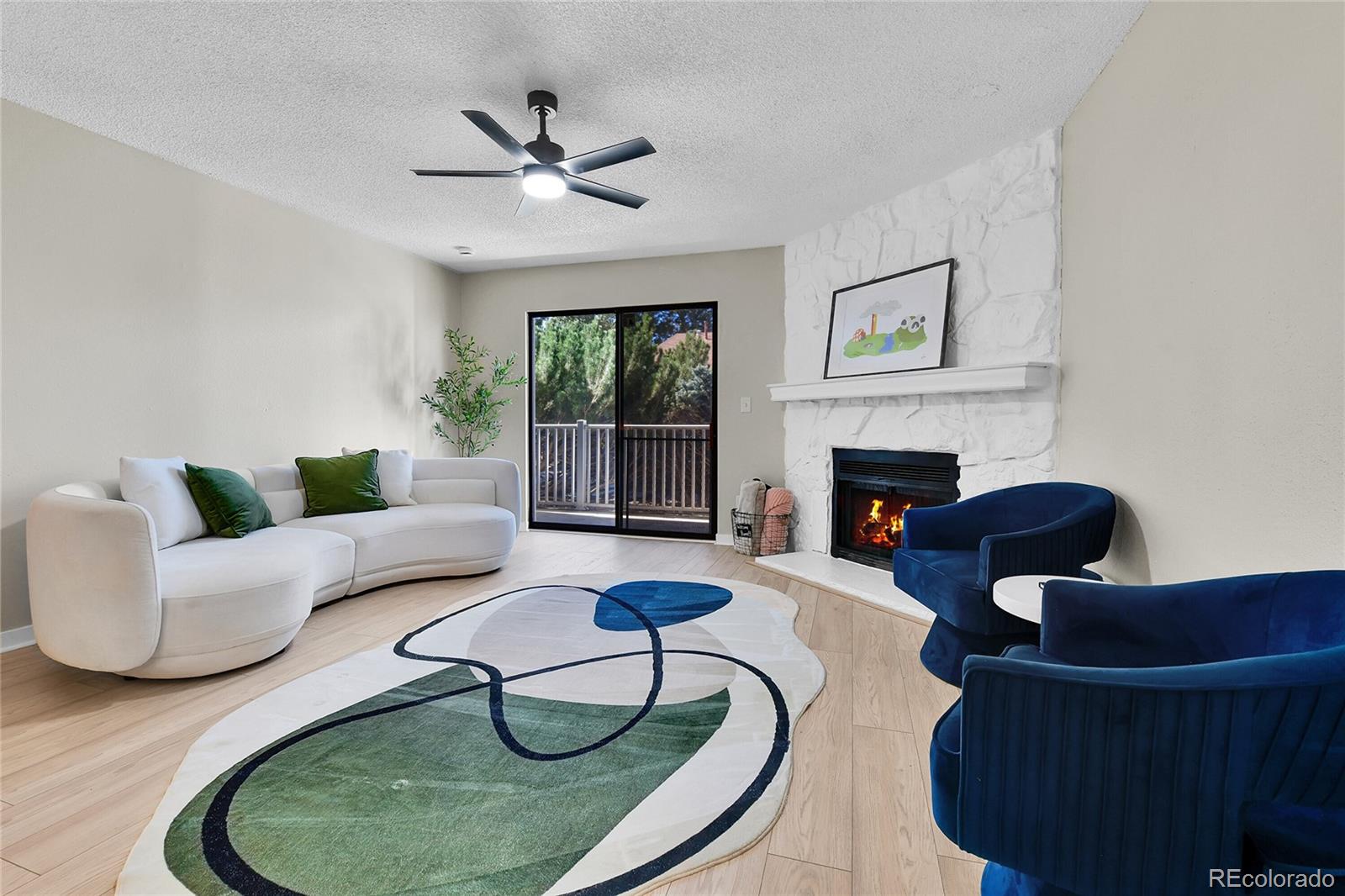 906 S Walden Street Unit: 104