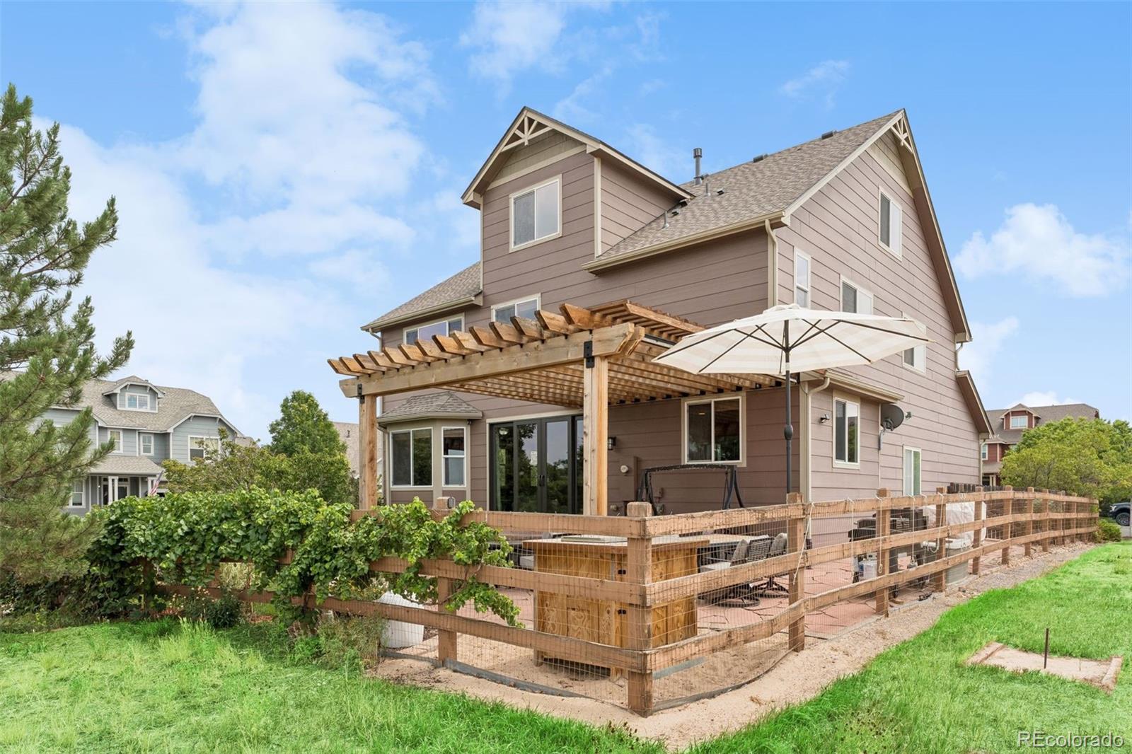 11095 River Oaks Lane