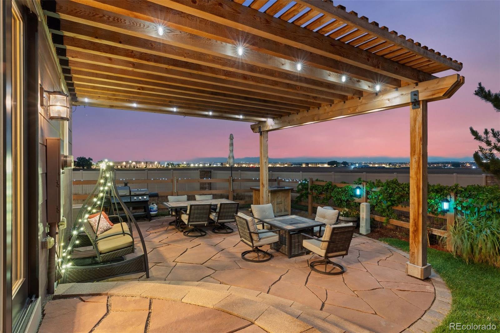 11095 River Oaks Lane