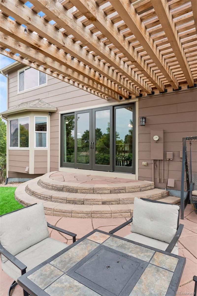 11095 River Oaks Lane