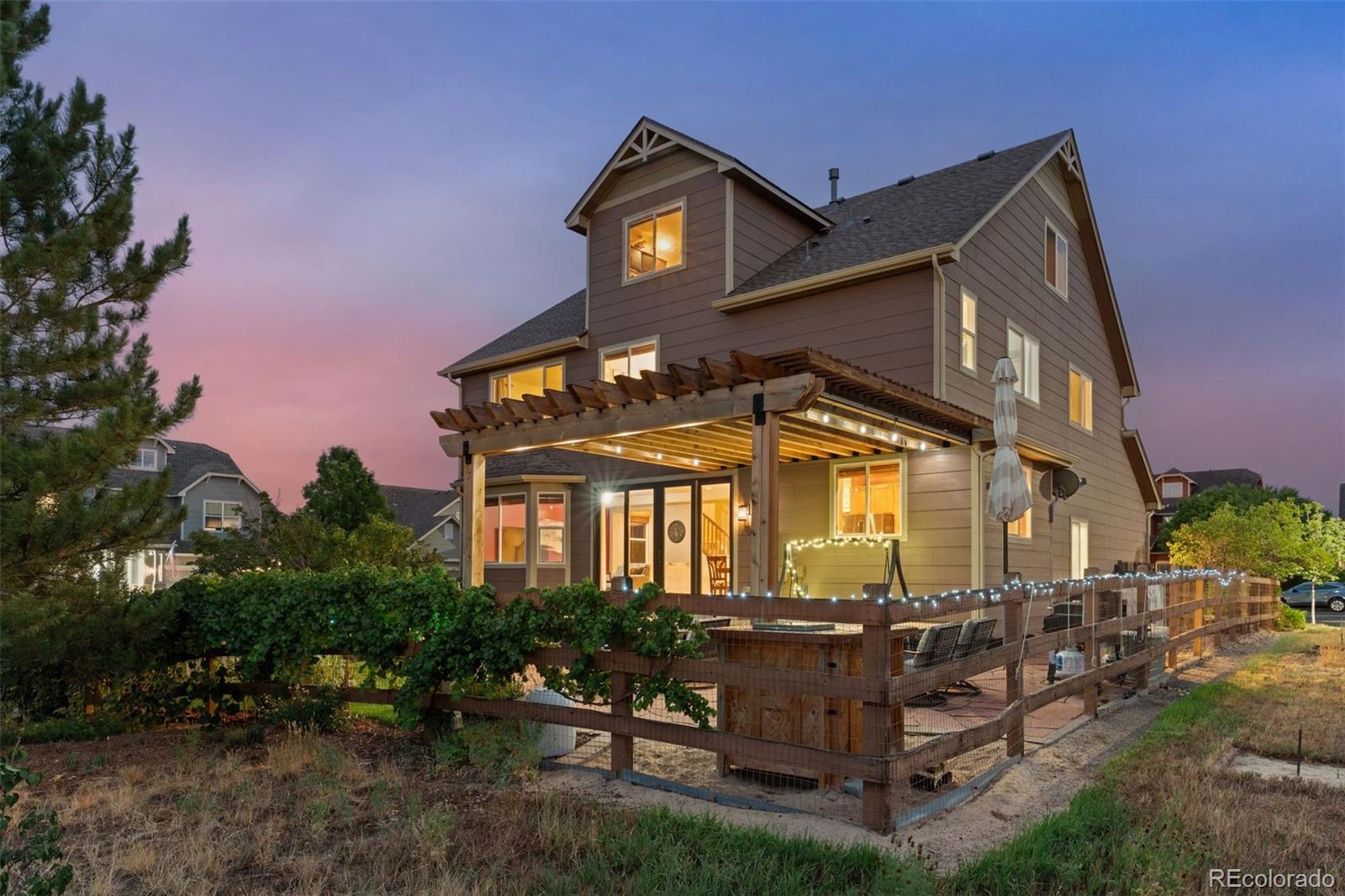 11095 River Oaks Lane