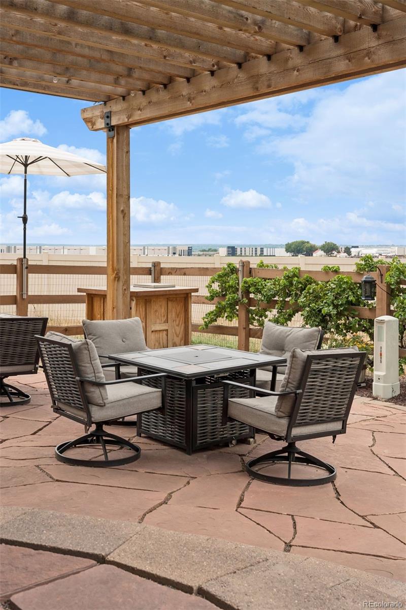 11095 River Oaks Lane