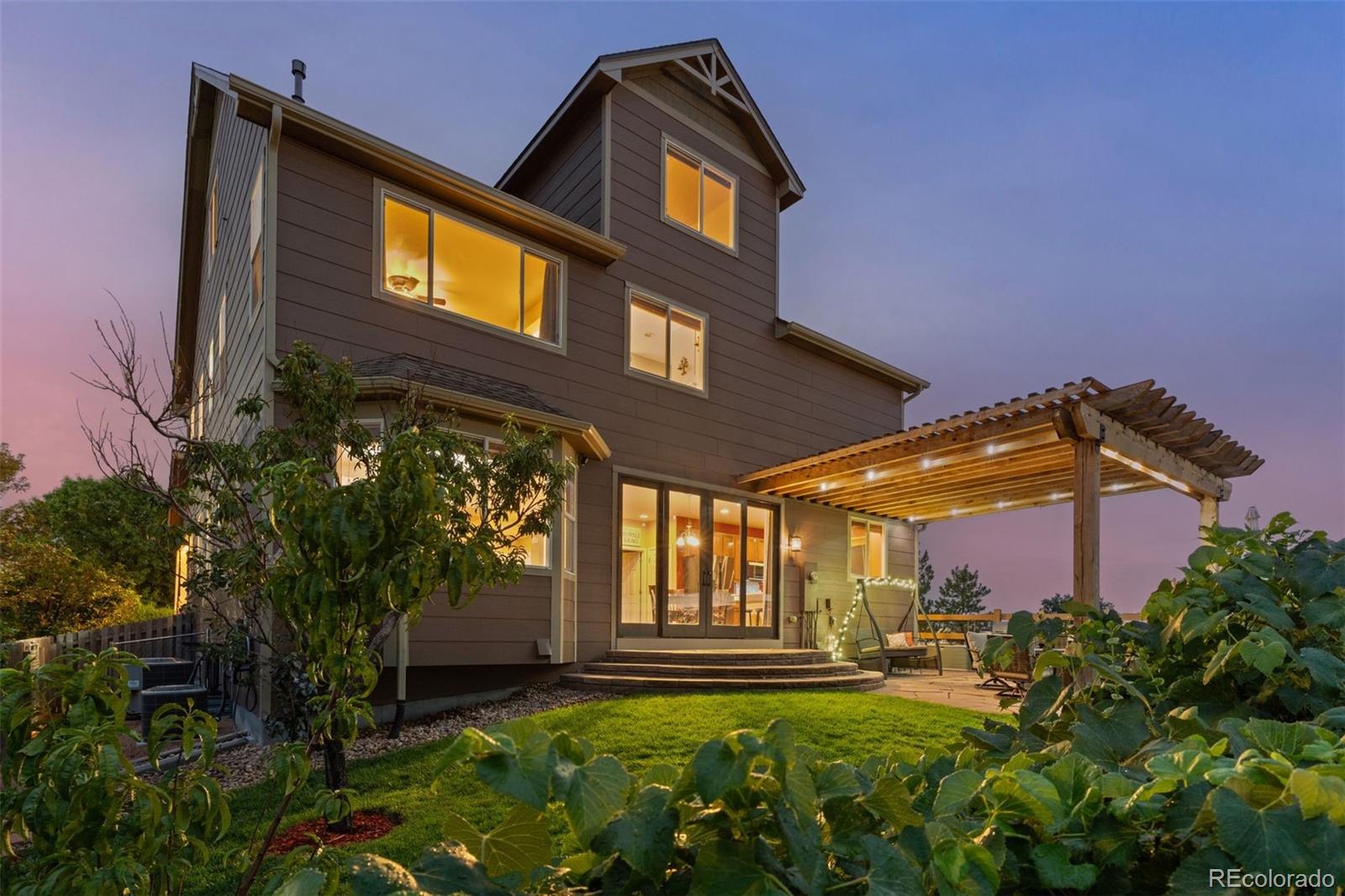 11095 River Oaks Lane
