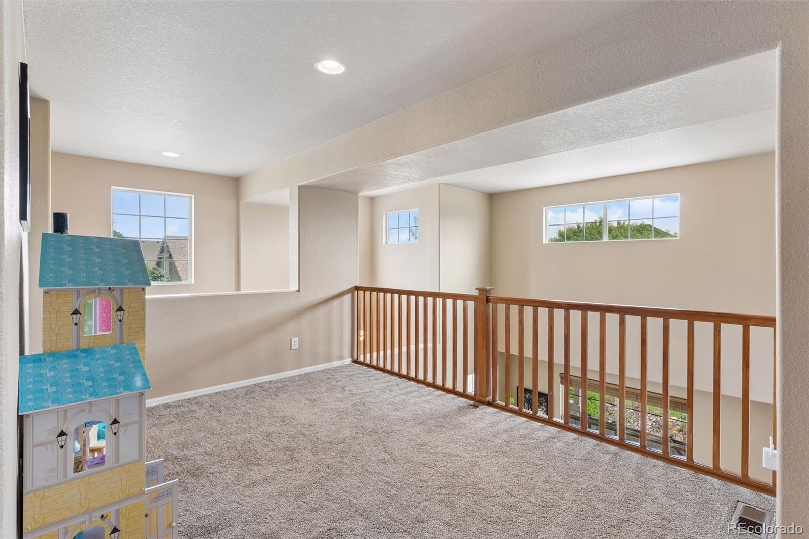 11095 River Oaks Lane