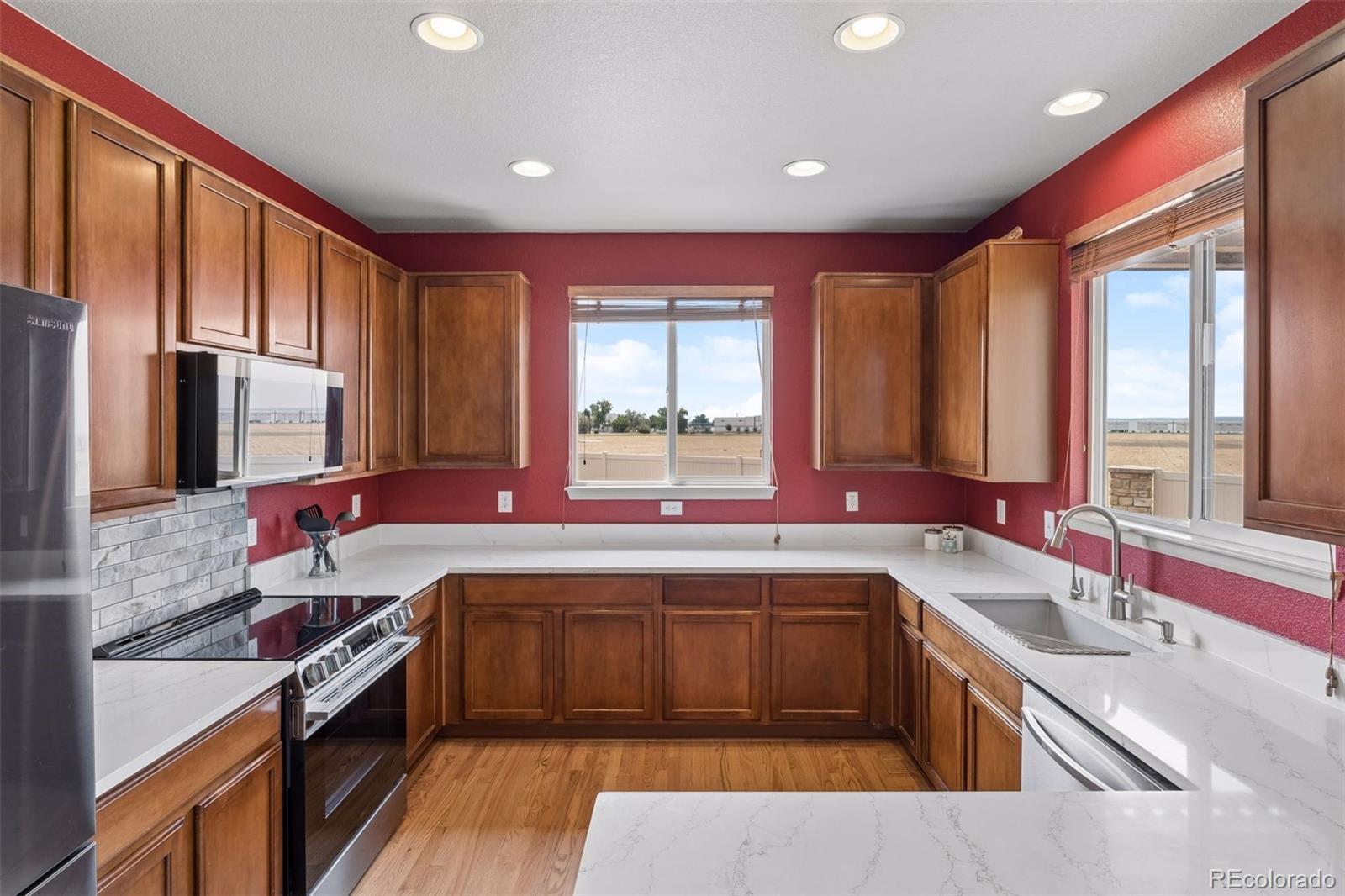 11095 River Oaks Lane