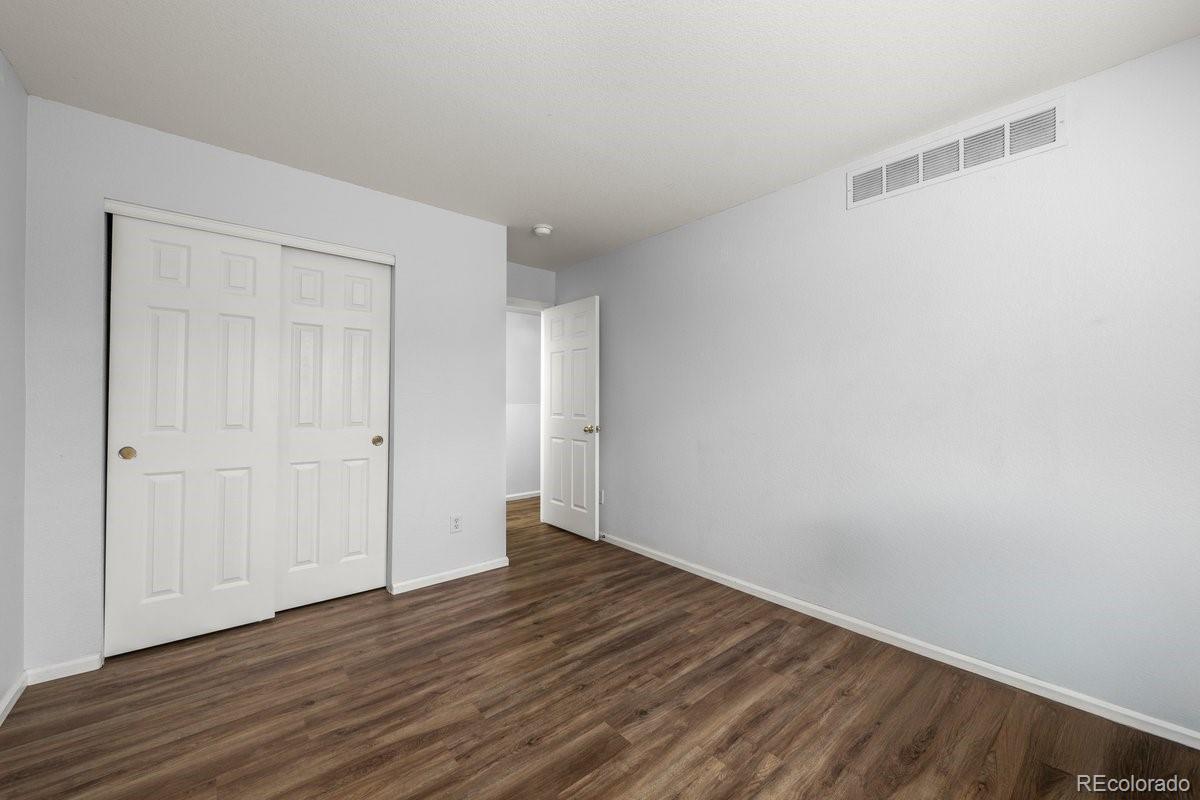 21950 E Crestline Lane