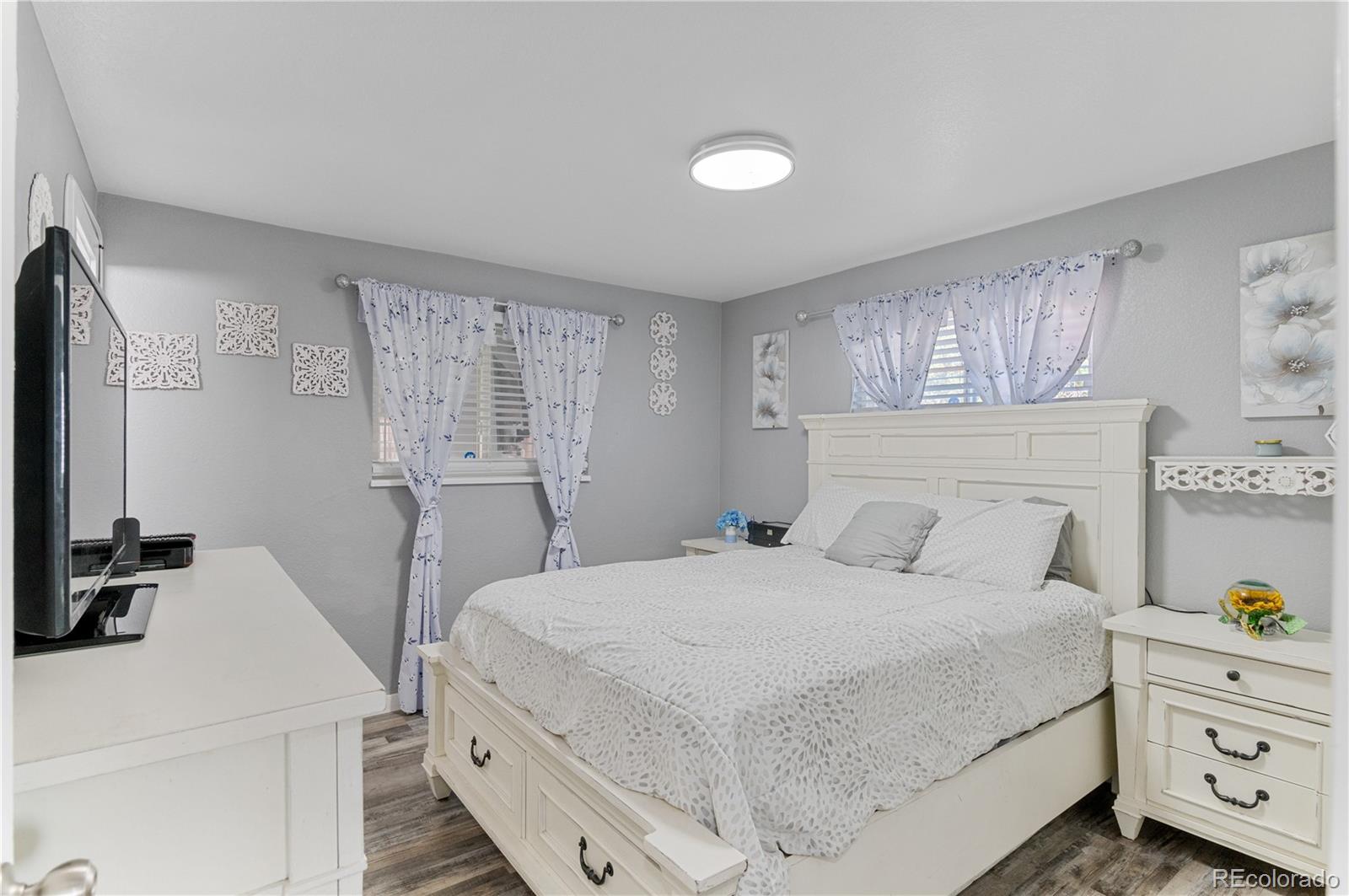 12793 E Alaska Place