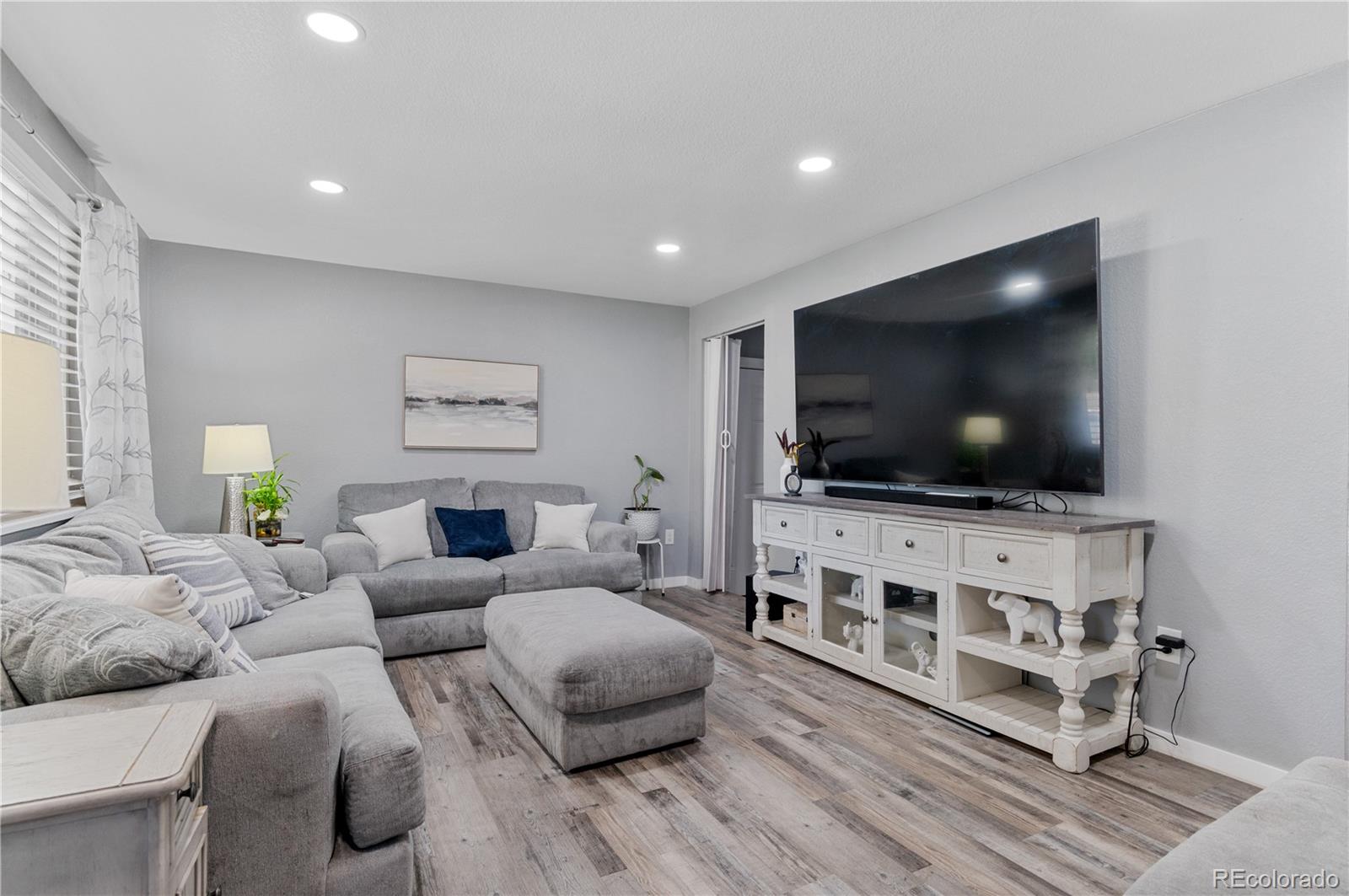 12793 E Alaska Place