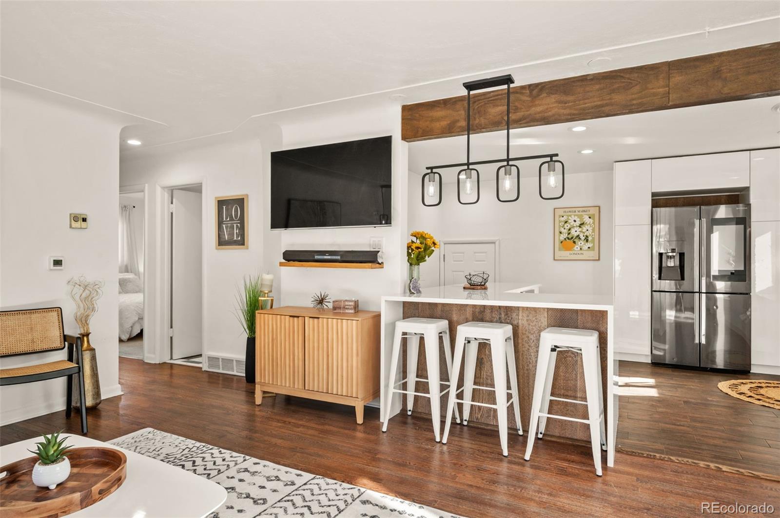 2210 Marshall Street