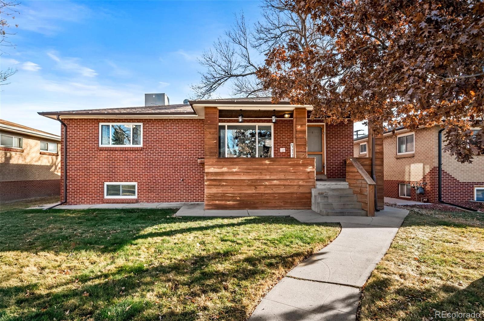 2210 Marshall Street