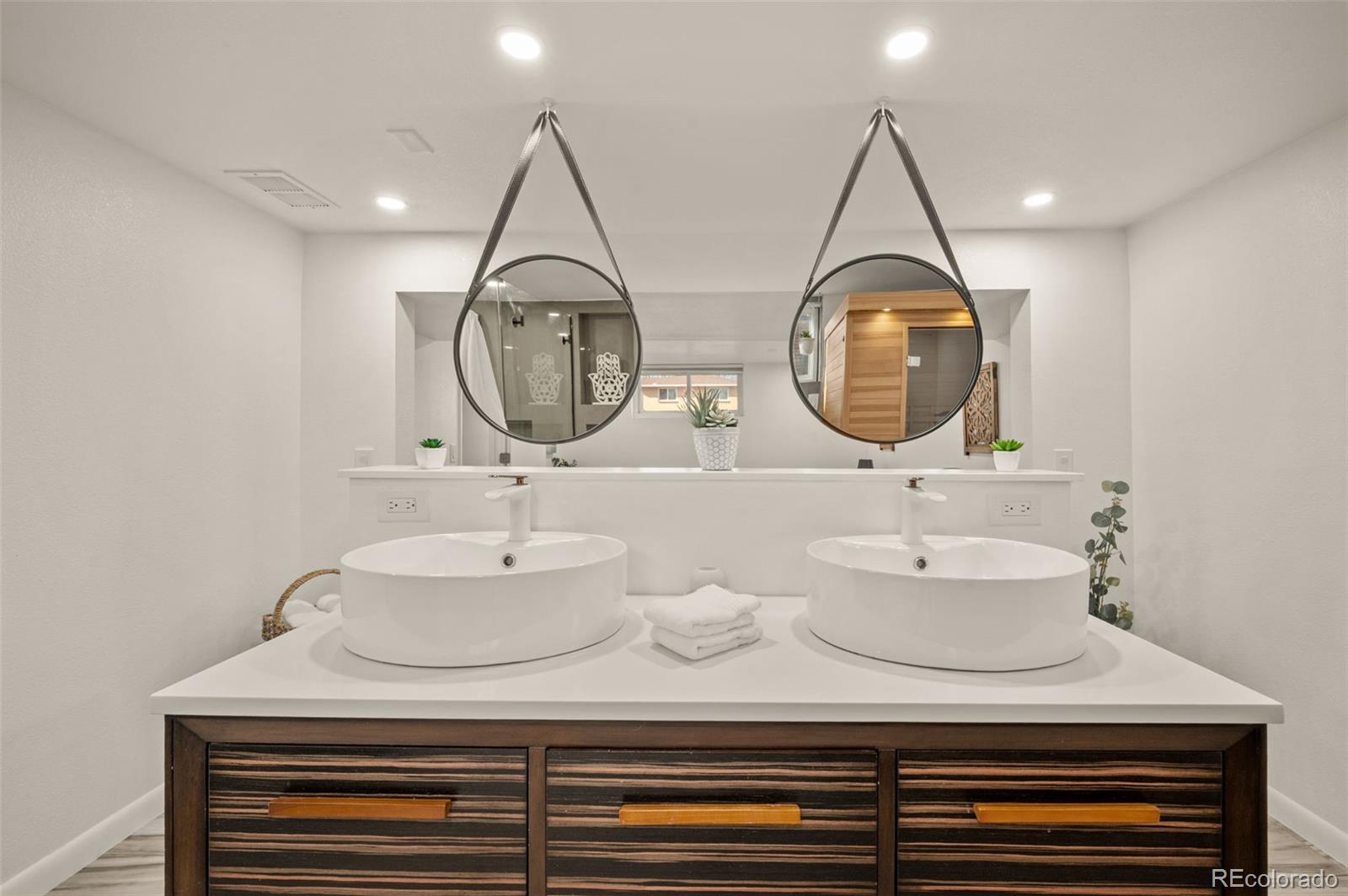 2210 Marshall Street