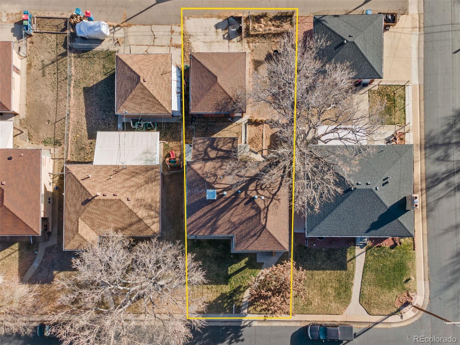 2210 Marshall Street