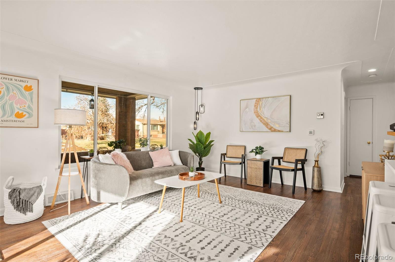 2210 Marshall Street