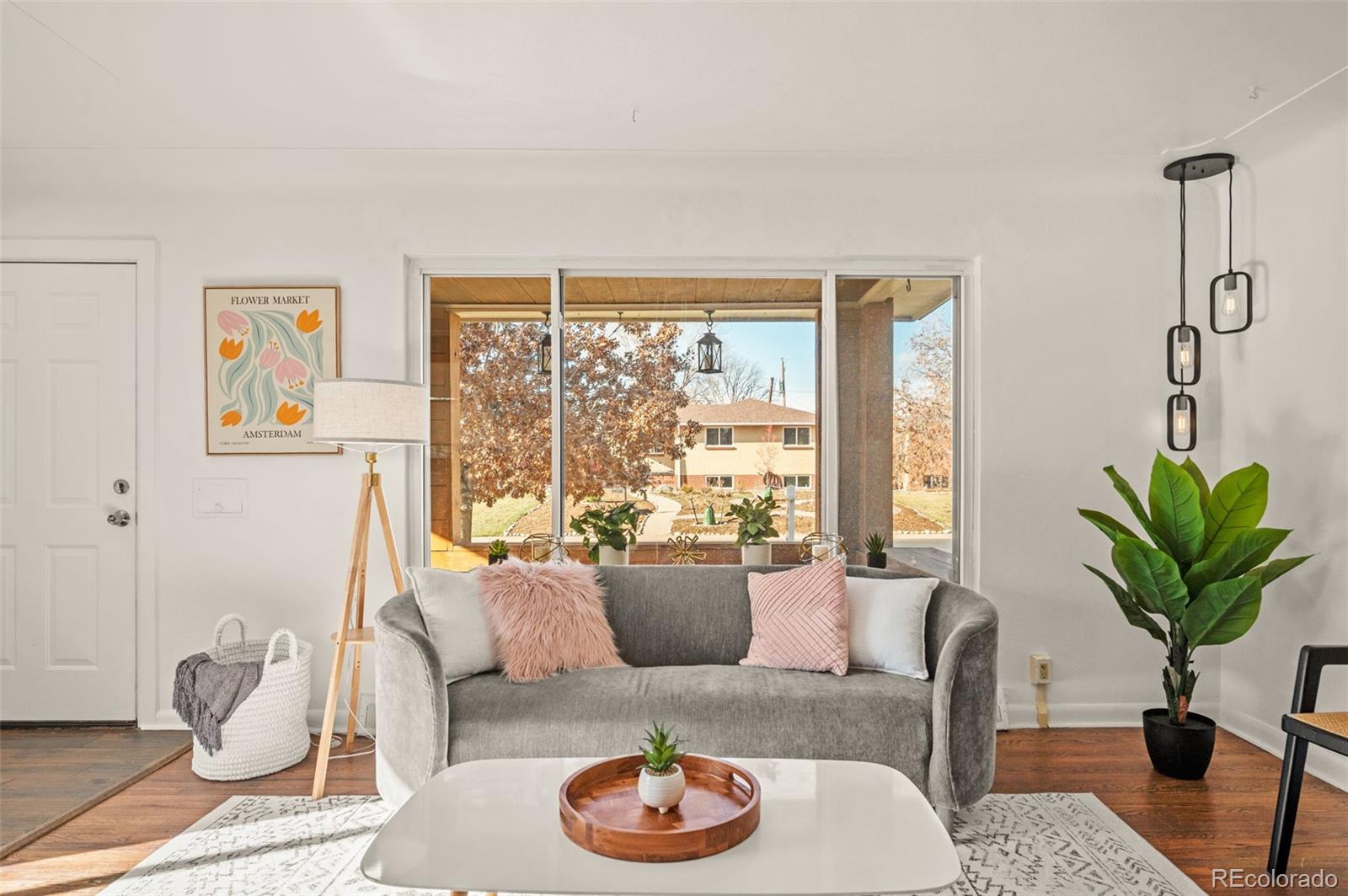 2210 Marshall Street